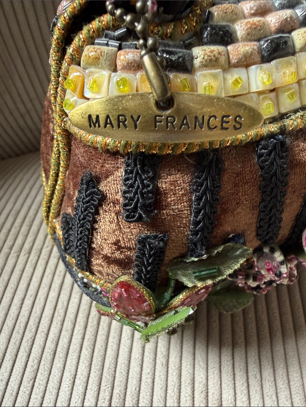 Mary Frances Floral Design Bag - Picture 8 of 9